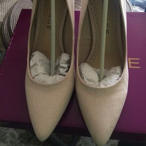 Ladies Pumps